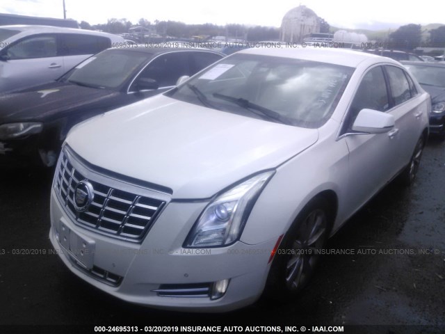 2G61S5S31D9107897 - 2013 CADILLAC XTS PREMIUM COLLECTION WHITE photo 2