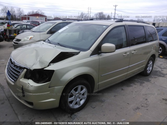 2A4RR8DX2AR387879 - 2010 CHRYSLER TOWN & COUNTRY TOURING PLUS GOLD photo 2