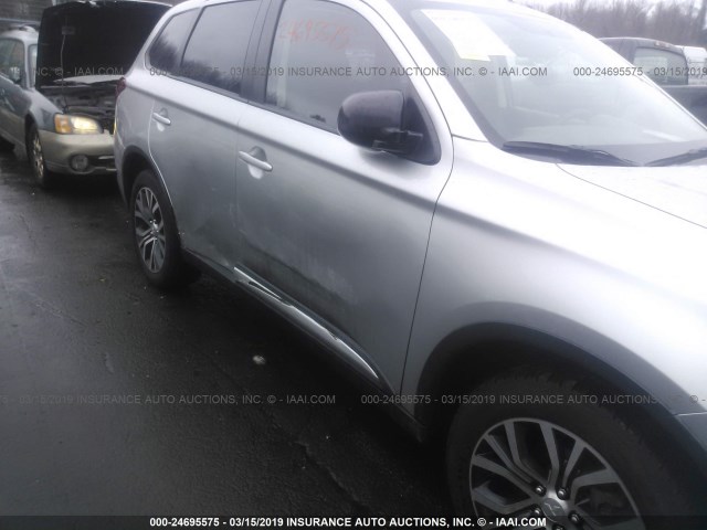 JA4AD2A31JZ060292 - 2018 MITSUBISHI OUTLANDER ES SILVER photo 6