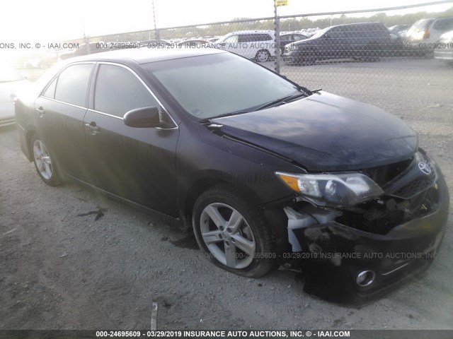 4T1BF1FK4EU451756 - 2014 TOYOTA CAMRY L/SE/LE/XLE 黑色 照片 1