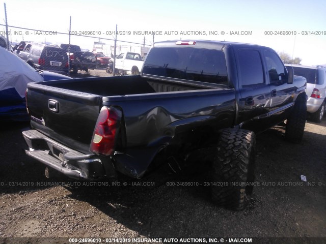 2GCEC13TX41299192 - 2004 CHEVROLET SILVERADO C1500 BLACK photo 4