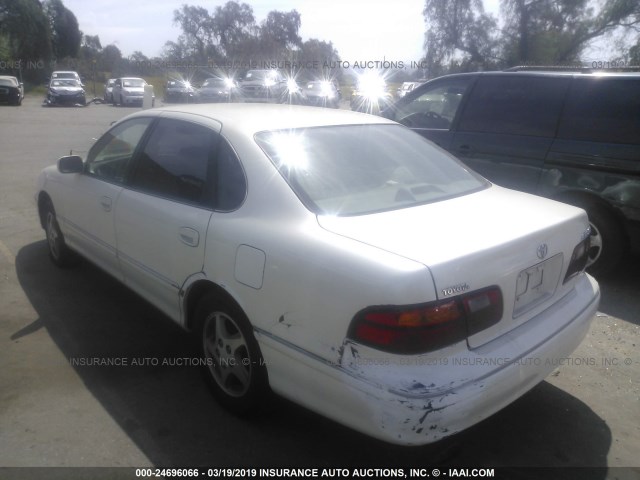 4T1BF18B7XU319428 - 1999 TOYOTA AVALON XL/XLS WHITE photo 3