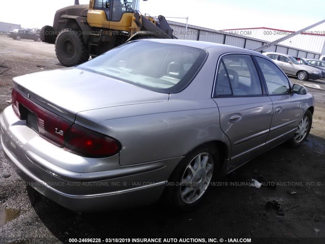 2G4WB52K3W1514465 - 1998 BUICK REGAL LS GRAY photo 4