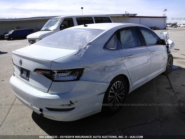 3VWC57BU7KM093345 - 2019 VOLKSWAGEN JETTA S/SE/R-LINE WHITE photo 4