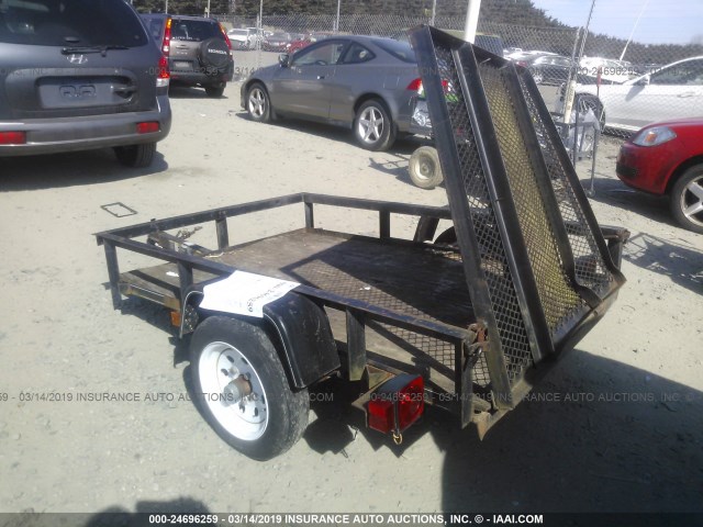 4YMUL06195V080673 - 2005 UTILITY TRAILER Qara foto 3
