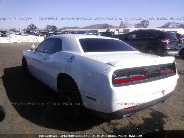 2C3CDZAG8HH618504 - 2017 DODGE CHALLENGER SXT WHITE photo 3