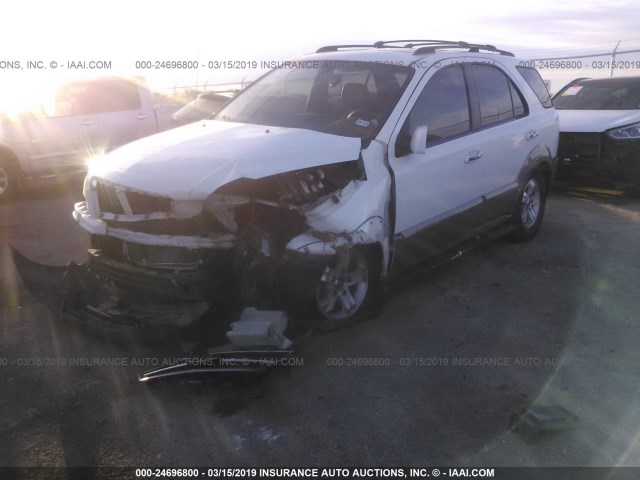 KNDJD733755485626 - 2005 KIA SORENTO EX/LX WHITE photo 2