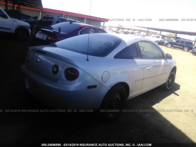 1G1AL15F677118630 - 2007 CHEVROLET COBALT LT SILVER photo 4