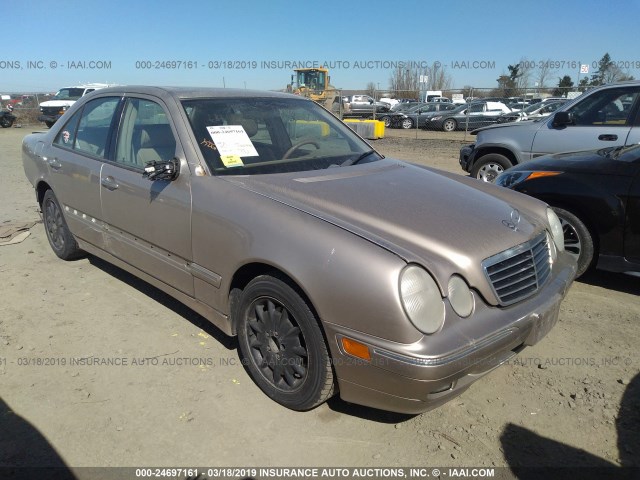 WDBJF65J3YB136743 - 2000 MERCEDES-BENZ E 320 GOLD photo 1