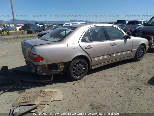 WDBJF65J3YB136743 - 2000 MERCEDES-BENZ E 320 GOLD photo 4