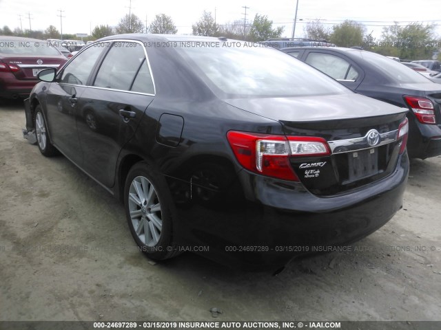 4T1BK1FK3CU001394 - 2012 TOYOTA CAMRY SE/XLE BLACK photo 3