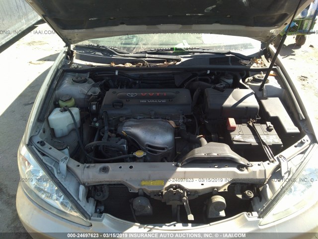 4T1BE32K62U094225 - 2002 TOYOTA CAMRY LE/XLE/SE CREAM photo 10