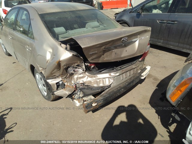 4T1BE32K62U094225 - 2002 TOYOTA CAMRY LE/XLE/SE CREAM photo 6