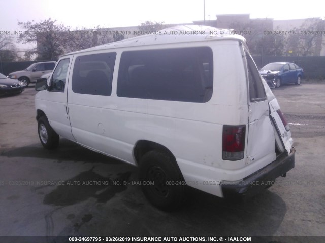 1FMRE11W14HB00693 - 2004 FORD ECONOLINE E150 WAGON WHITE photo 3