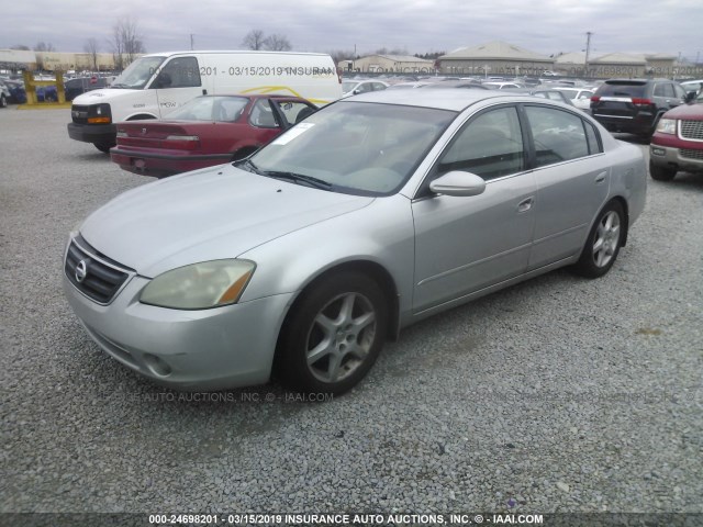 1N4BL11D42C233491 - 2002 NISSAN ALTIMA SE SILVER photo 2