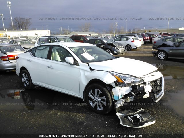 1N4BL4BV6KC106928 - 2019 NISSAN ALTIMA WHITE photo 1