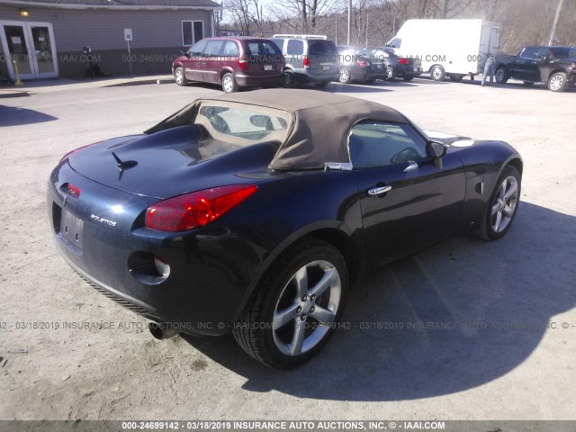 1G2MB35B47Y105423 - 2007 PONTIAC SOLSTICE BLUE photo 4