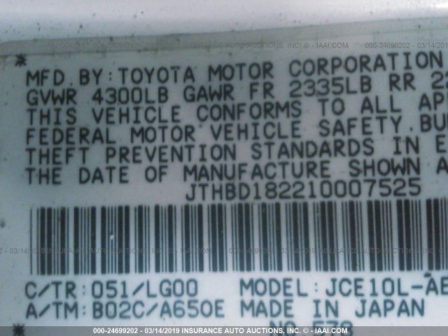 JTHBD182210007525 - 2001 LEXUS IS 300 WHITE photo 9