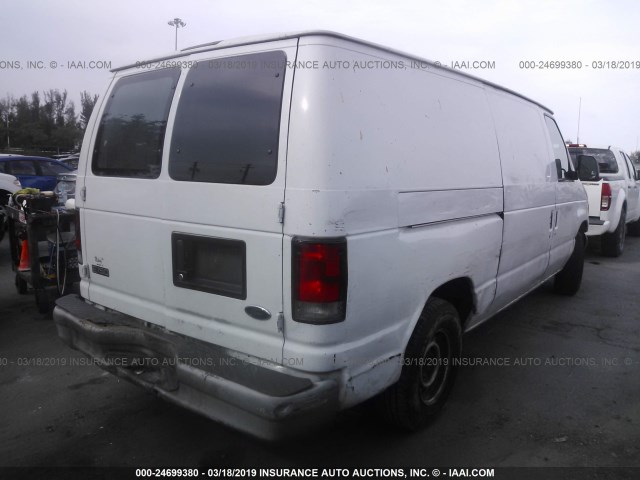 1FTRE142X2HB74236 - 2002 FORD ECONOLINE E150 VAN WHITE photo 4