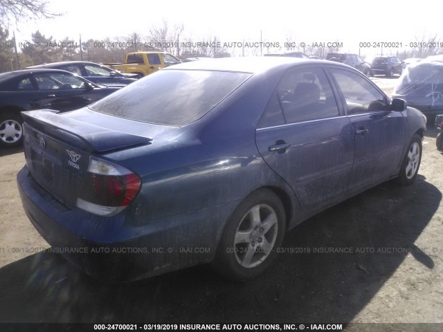 4T1BE32K45U017678 - 2005 TOYOTA CAMRY LE/XLE/SE BLUE photo 4