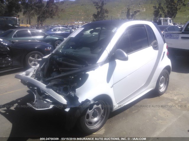 WMEEJ3BA8FK811313 - 2015 SMART FORTWO PURE/PASSION SILVER photo 2