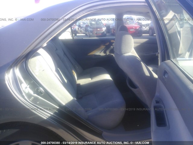 4T1BE32K64U939383 - 2004 TOYOTA CAMRY LE/XLE/SE GRAY photo 8