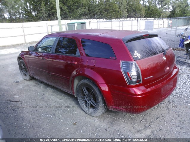 2D4FV48V05H571397 - 2005 DODGE MAGNUM SXT RED photo 3