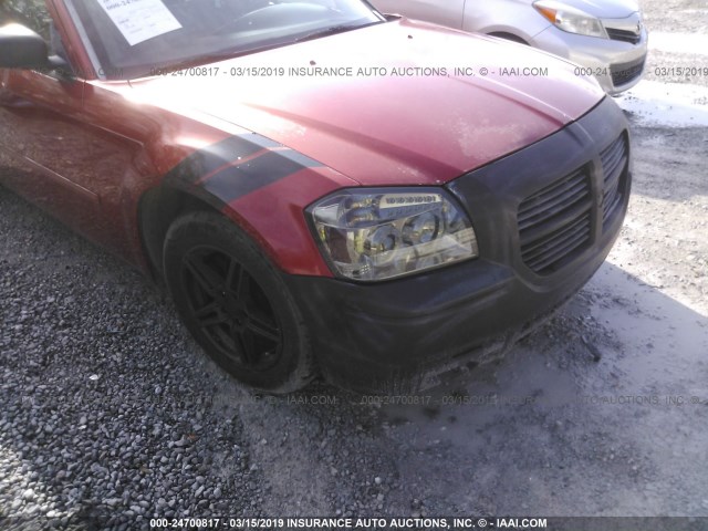 2D4FV48V05H571397 - 2005 DODGE MAGNUM SXT RED photo 6