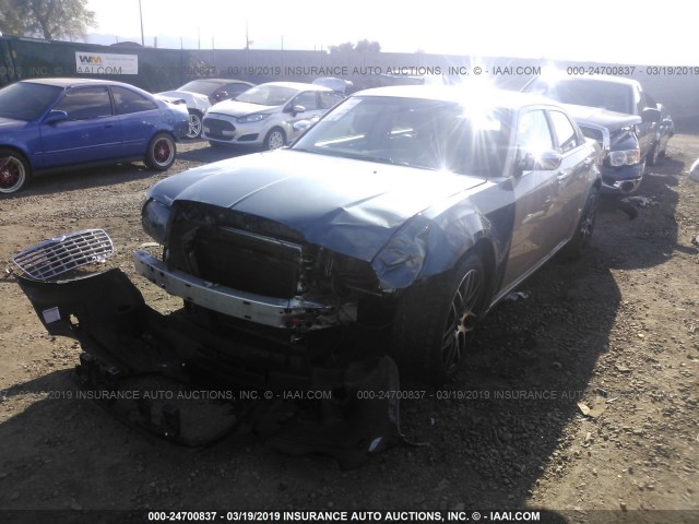 2C3KA63H06H426712 - 2006 CHRYSLER 300C TAN photo 2