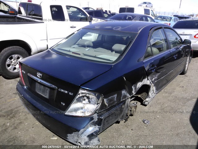 JTDBF32K830151003 - 2003 TOYOTA CAMRY LE/XLE 蓝色 照片 4