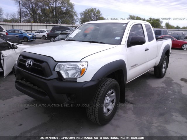 5TFTU4GN3DX028897 - 2013 TOYOTA TACOMA PRERUNNER ACCESS CAB WHITE photo 2