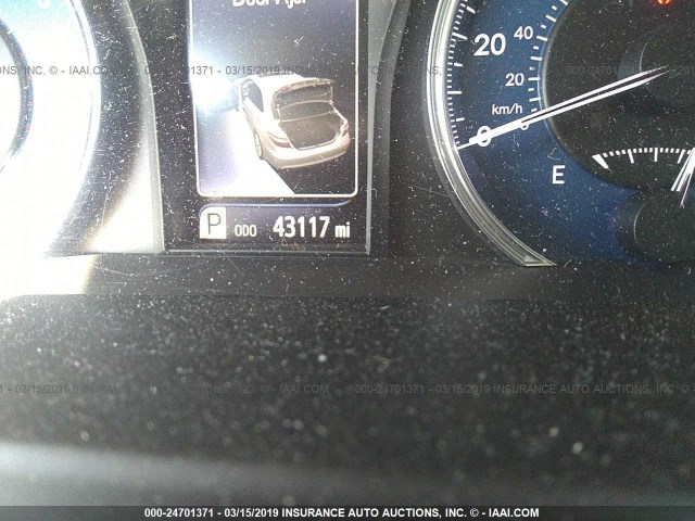 4T4BF1FK2GR542548 - 2016 TOYOTA CAMRY LE/XLE/SE/XSE WHITE photo 7