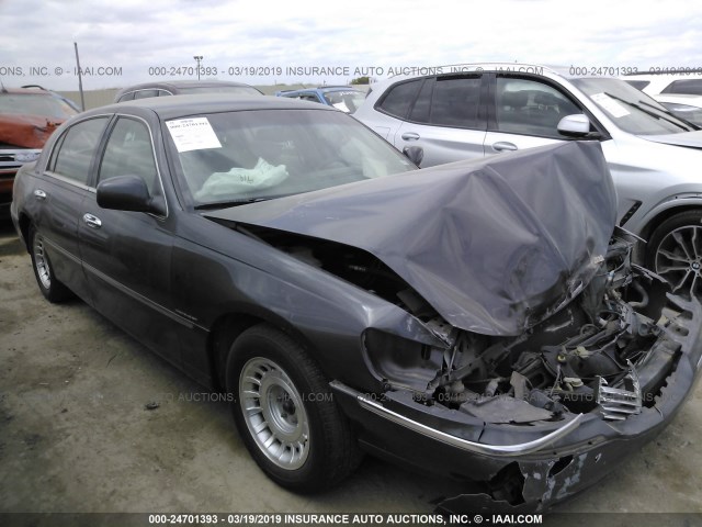 1LNHM81W91Y695456 - 2001 LINCOLN TOWN CAR EXECUTIVE GRAY photo 1