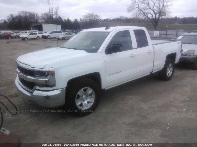 1GCVKREC8JZ360380 - 2018 CHEVROLET SILVERADO K1500 LT WHITE photo 2