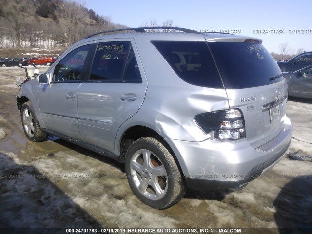 4JGBB86E68A362212 - 2008 MERCEDES-BENZ ML 350 SILVER photo 3