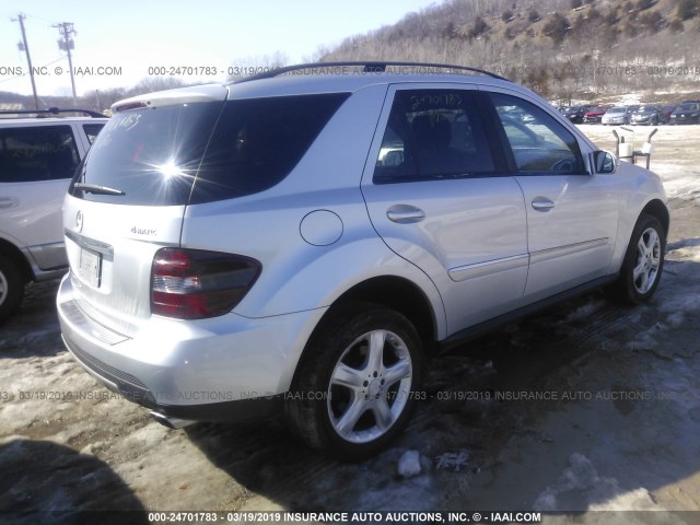 4JGBB86E68A362212 - 2008 MERCEDES-BENZ ML 350 SILVER photo 4