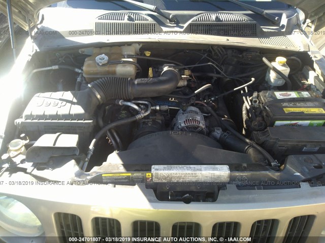 1J4GK38K66W108817 - 2006 JEEP LIBERTY RENEGADE GOLD photo 10