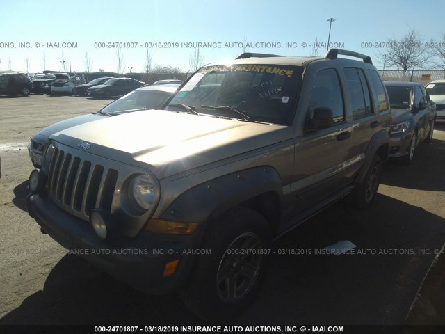 1J4GK38K66W108817 - 2006 JEEP LIBERTY RENEGADE GOLD photo 2