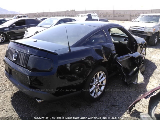 1ZVBP8CH8A5150914 - 2010 FORD MUSTANG GT BLACK photo 4