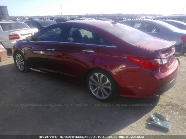 5NPEC4AC2EH884658 - 2014 HYUNDAI SONATA SE/LIMITED RED photo 3