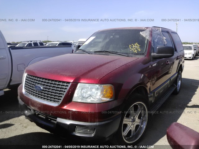 1FMPU16L74LA64949 - 2004 FORD EXPEDITION XLT RED photo 2