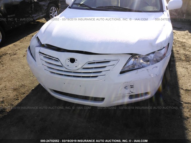 4T1BE46K78U734399 - 2008 TOYOTA CAMRY CE/LE/XLE/SE WHITE photo 6