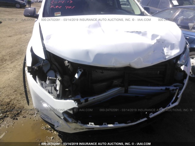 1GNERFKW6JJ276816 - 2018 CHEVROLET TRAVERSE LS WHITE photo 6