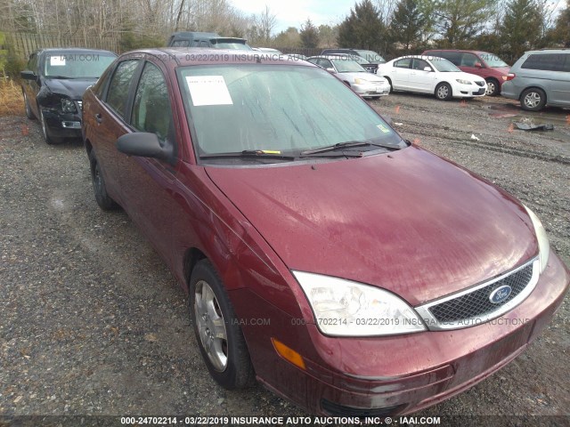 1FAFP34N07W156064 - 2007 FORD FOCUS ZX4/S/SE/SES RED photo 6