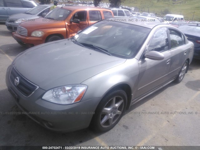 1N4BL11D12C717487 - 2002 NISSAN ALTIMA SE GRAY photo 2