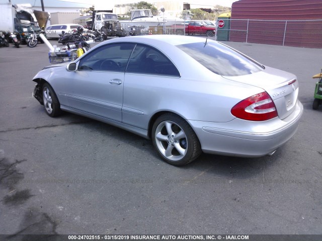 WDBTJ65J85F149466 - 2005 MERCEDES-BENZ CLK 320C SILVER photo 3