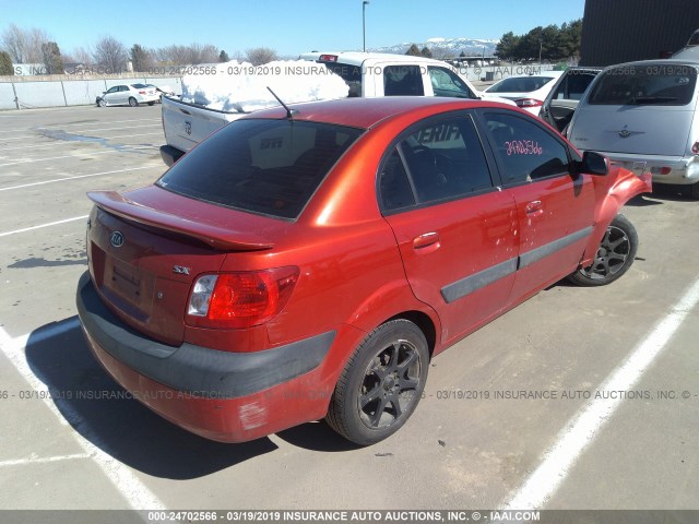 KNADE123576232887 - 2007 KIA RIO LX/SX RED photo 4