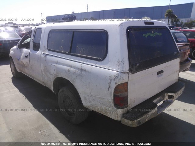 5TEVL52N3YZ716096 - 2000 TOYOTA TACOMA XTRACAB WHITE photo 3