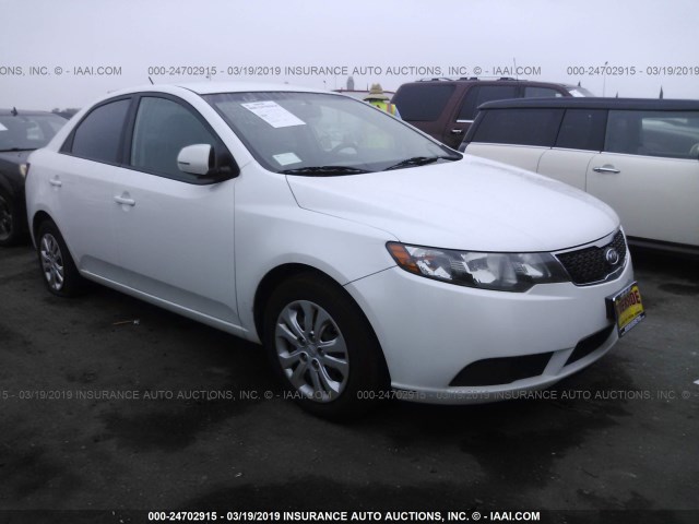 KNAFU4A26B5419155 - 2011 KIA FORTE EX WHITE photo 1