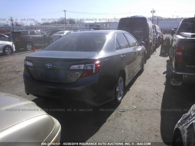 4T1BF1FK8CU077309 - 2012 TOYOTA CAMRY SE/LE/XLE 灰色 照片 4
